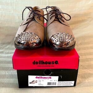 Dollhouse Tin Shoes NATPU